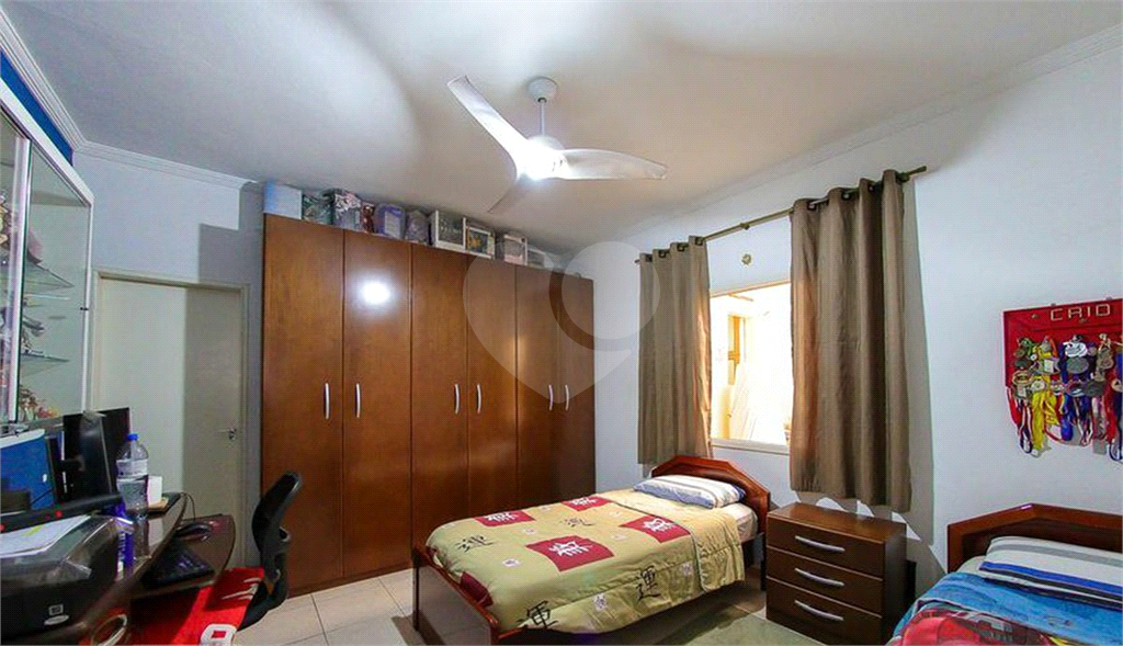 Casa térrea localizada na Vila Guilherme, próxima ao Parque do Trote!