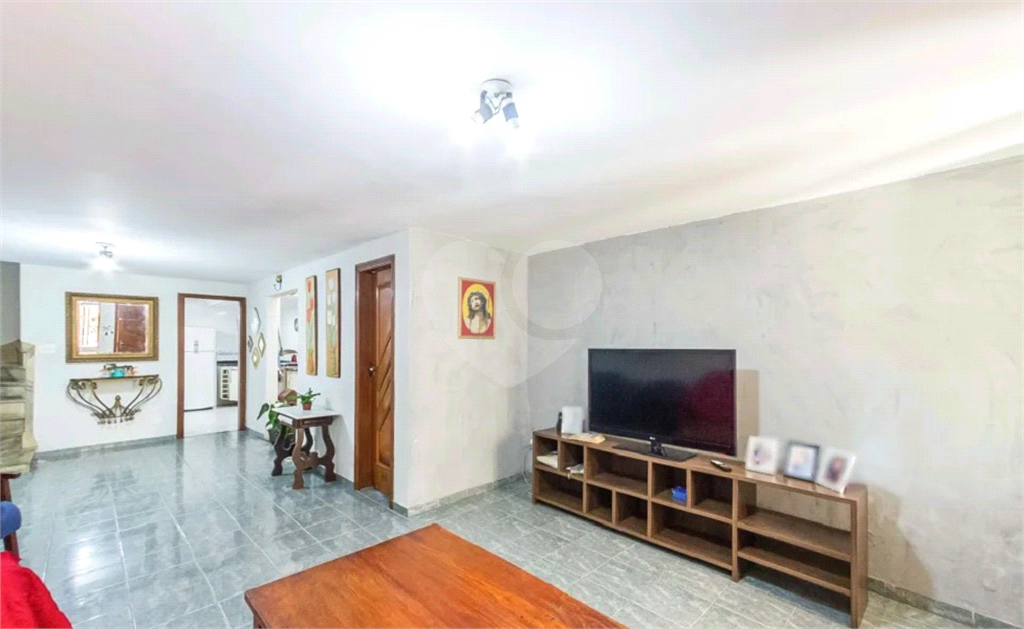 Sobrado à venda na Vila Guilherme - 186m², 3 dormitórios e 2 vagas 