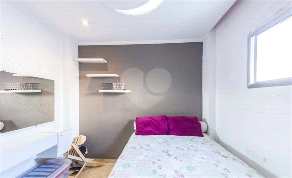 Sobrado à venda na Vila Guilherme - 186m², 3 dormitórios e 2 vagas 