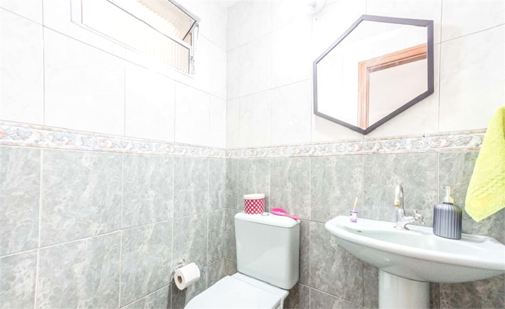 Sobrado à venda na Vila Guilherme - 186m², 3 dormitórios e 2 vagas 