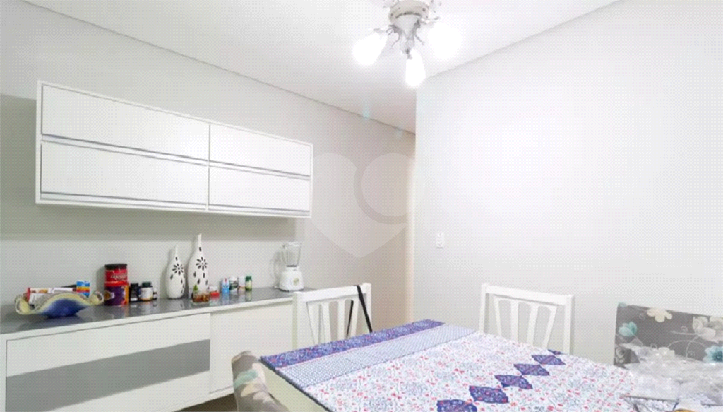  Sobrado à venda com 180m² e 3 dormitórios, localizado no bairro do Jaçana.