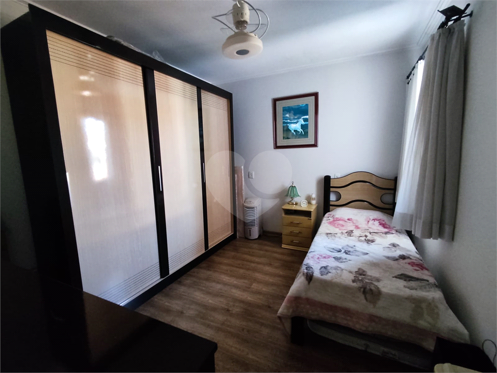  Sobrado à venda com 180m² e 3 dormitórios, localizado no bairro do Jaçana.