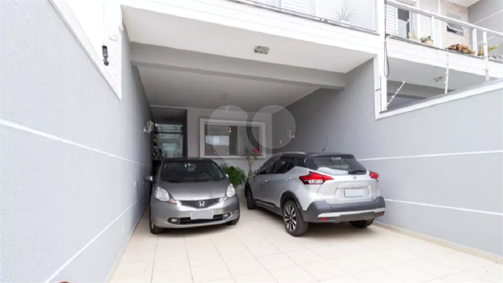  Sobrado à venda com 180m² e 3 dormitórios, localizado no bairro do Jaçana.