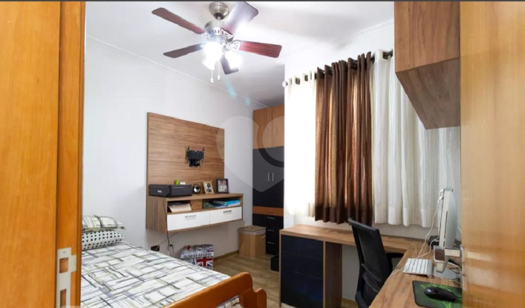  Sobrado à venda com 180m² e 3 dormitórios, localizado no bairro do Jaçana.