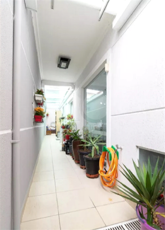  Sobrado à venda com 180m² e 3 dormitórios, localizado no bairro do Jaçana.