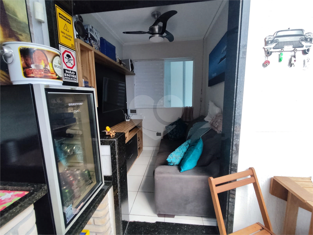  Sobrado à venda com 180m² e 3 dormitórios, localizado no bairro do Jaçana.