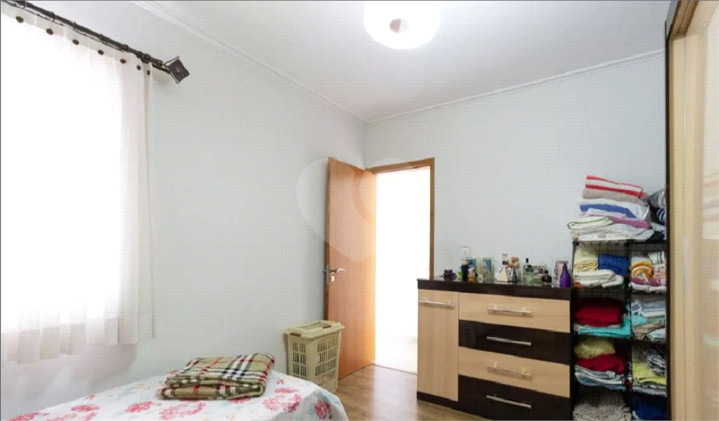  Sobrado à venda com 180m² e 3 dormitórios, localizado no bairro do Jaçana.