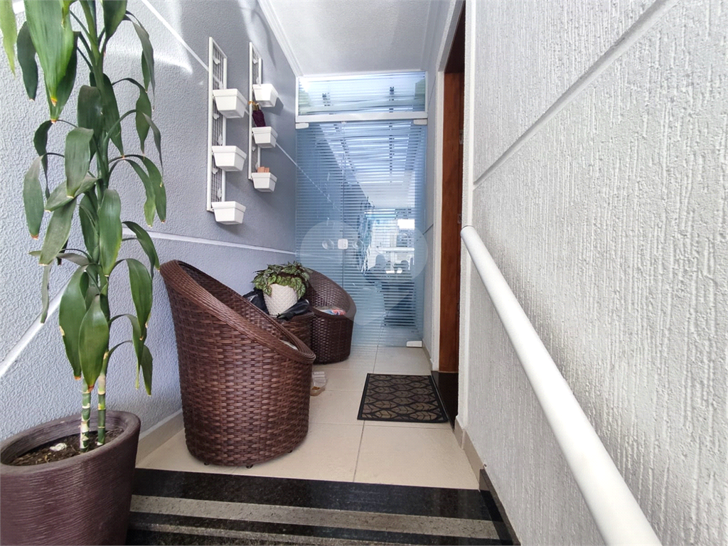  Sobrado à venda com 180m² e 3 dormitórios, localizado no bairro do Jaçana.
