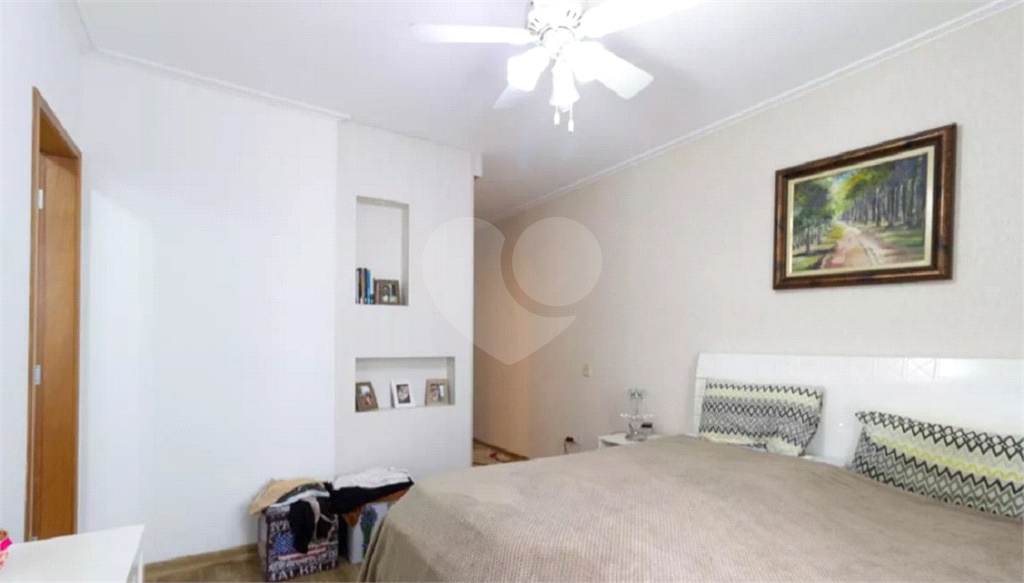  Sobrado à venda com 180m² e 3 dormitórios, localizado no bairro do Jaçana.