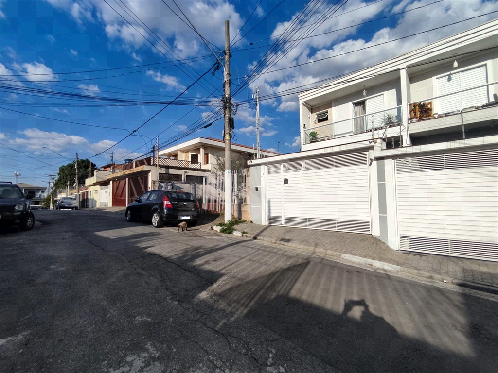  Sobrado à venda com 180m² e 3 dormitórios, localizado no bairro do Jaçana.