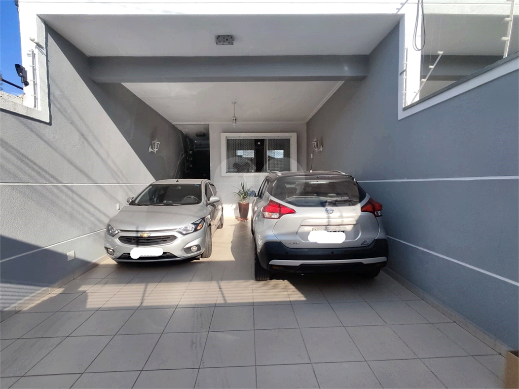  Sobrado à venda com 180m² e 3 dormitórios, localizado no bairro do Jaçana.