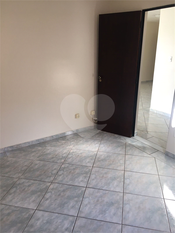 Apartamento à venda com 2 quartos, 79m² - Foto 13