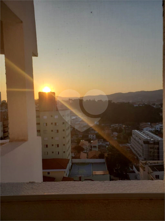 APARTAMENTO em TUCURUVI