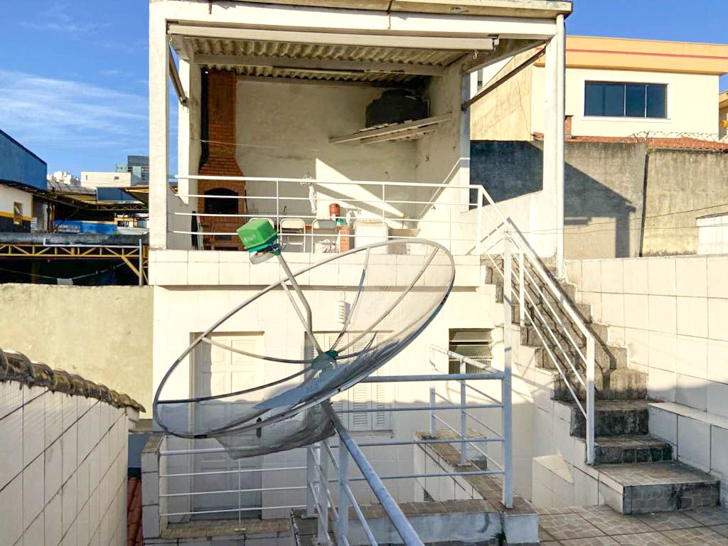 Sobrado à venda com 5 quartos, 203m² - Foto 1