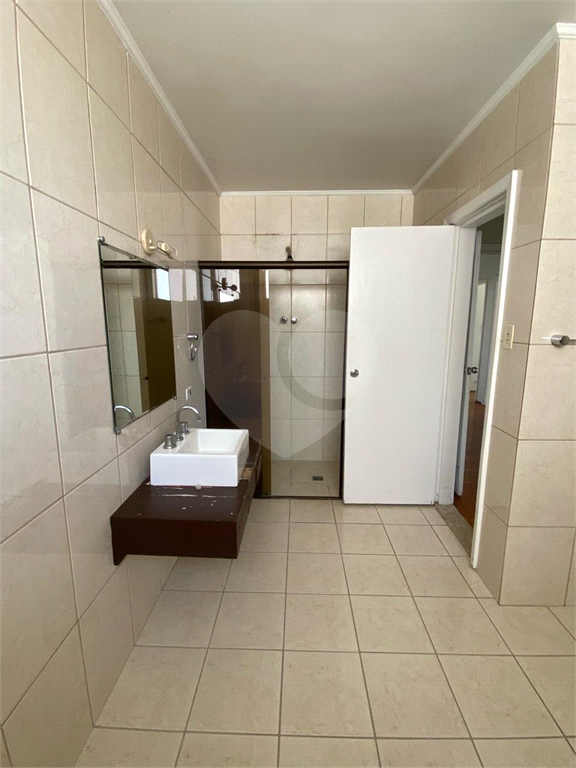 Apartamento à Venda | 327 m² | 4 dormitórios (1 suíte) | 2 vagas na Mooca!