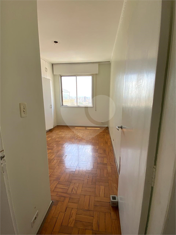 Apartamento à Venda | 327 m² | 4 dormitórios (1 suíte) | 2 vagas na Mooca!