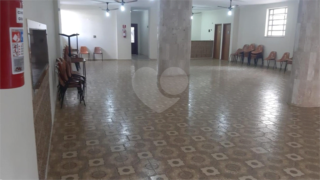 Apartamento à Venda | 327 m² | 4 dormitórios (1 suíte) | 2 vagas na Mooca!