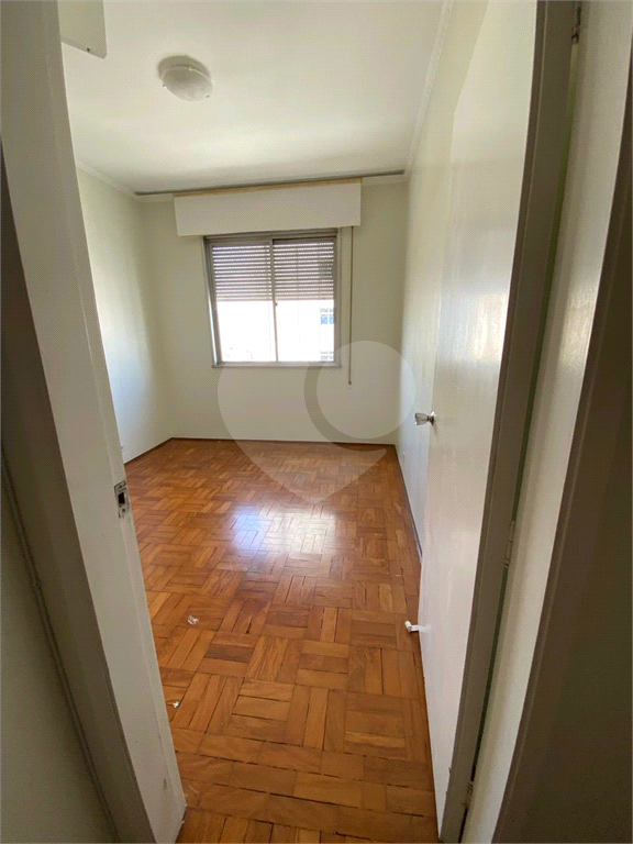 Apartamento à Venda | 327 m² | 4 dormitórios (1 suíte) | 2 vagas na Mooca!