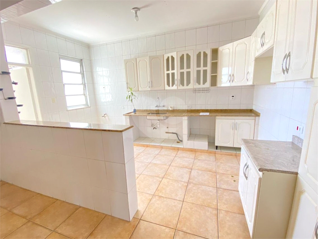 Apartamento à Venda | 327 m² | 4 dormitórios (1 suíte) | 2 vagas na Mooca!