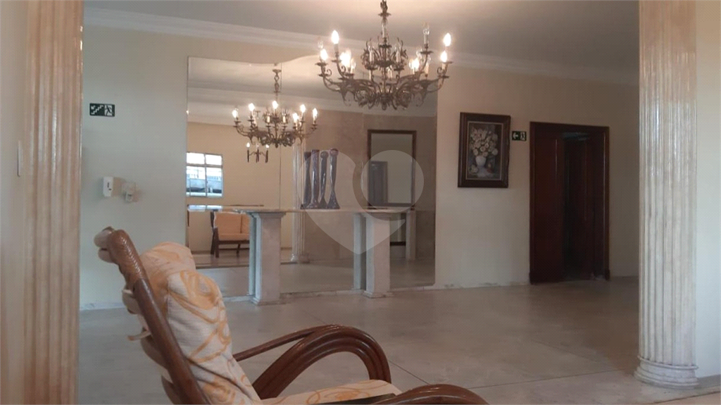 Apartamento à Venda | 327 m² | 4 dormitórios (1 suíte) | 2 vagas na Mooca!