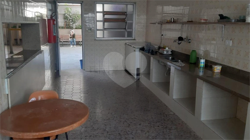 Apartamento à Venda | 327 m² | 4 dormitórios (1 suíte) | 2 vagas na Mooca!