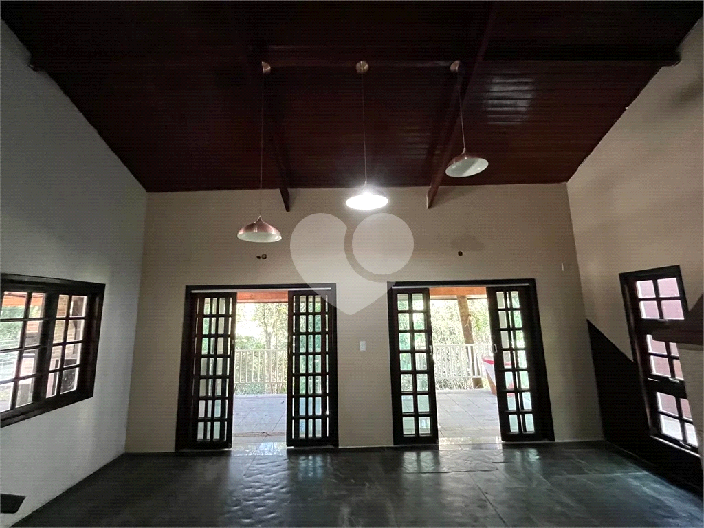 Casa de Condomínio à venda com 2 quartos, 400m² - Foto 9