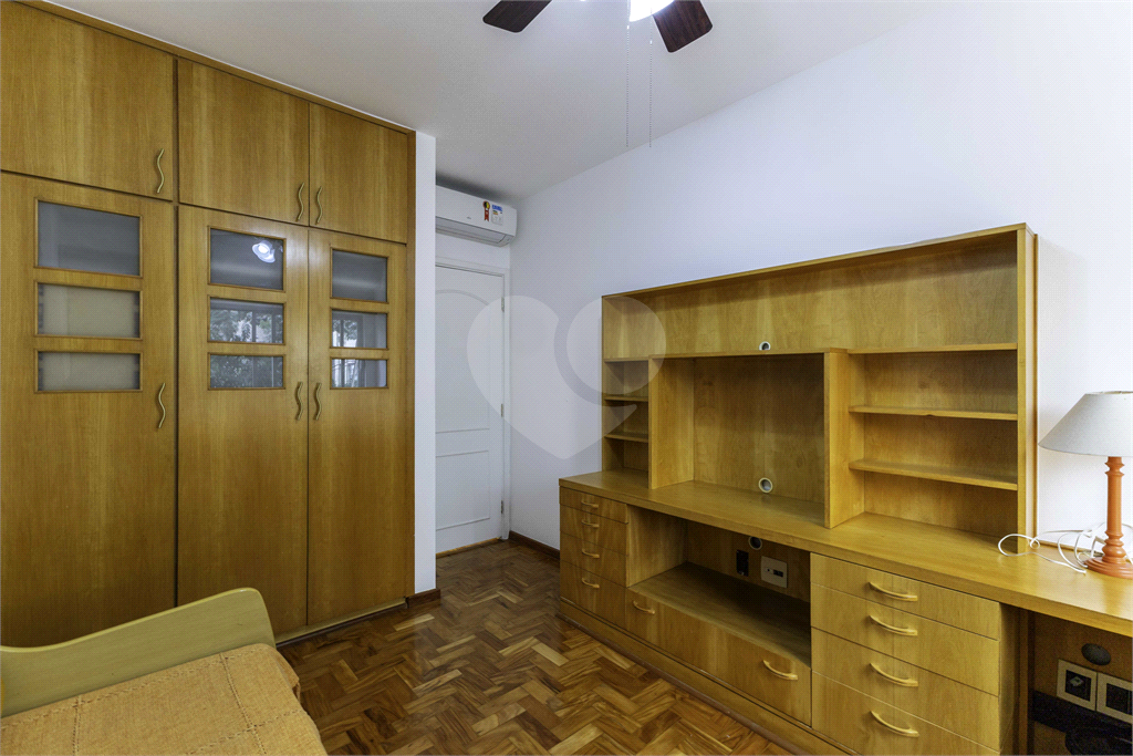 Apartamento com 100 m², 2 dormitórios, 1 vaga nos Jardins-SP