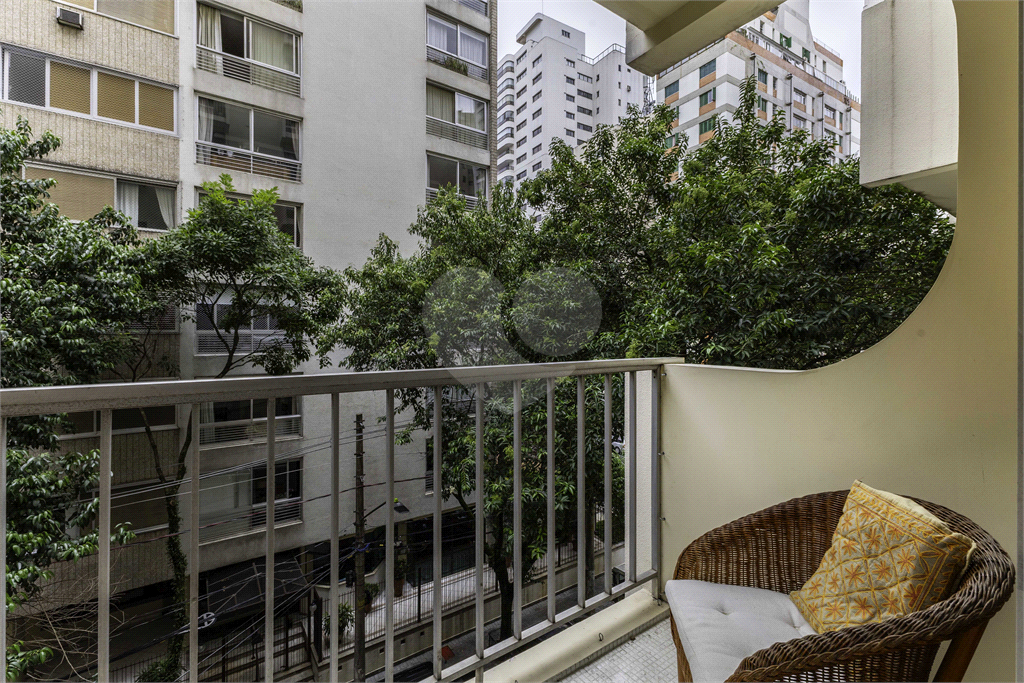 Apartamento com 100 m², 2 dormitórios, 1 vaga nos Jardins-SP