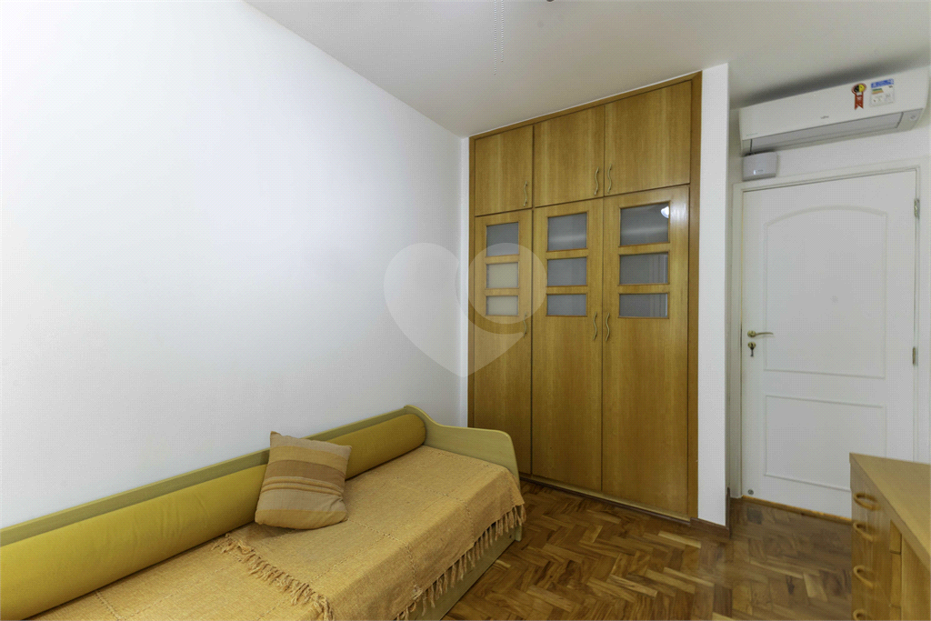 Apartamento com 100 m², 2 dormitórios, 1 vaga nos Jardins-SP