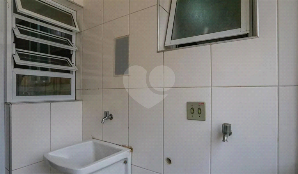 Apartamento à venda com 3 quartos, 67m² - Foto 29