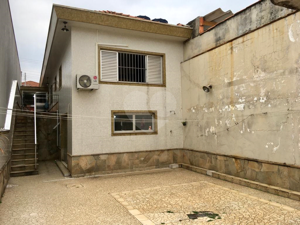 Sobrado à venda com 3 quartos, 180m² - Foto 11