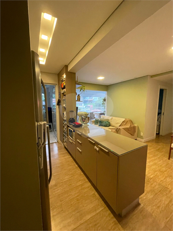Apartamento à venda na Vila Mariana de 70,05m² com 2 dormitórios, 1 suíte e 2 vagas. 