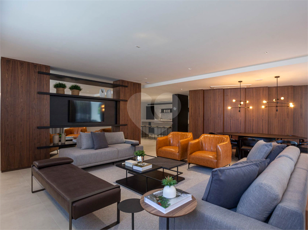 APARTAMENTO em BROOKLIN