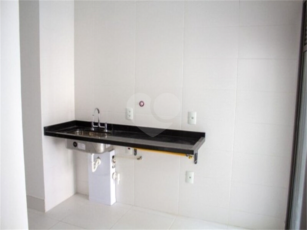 APARTAMENTO em PARAÍSO