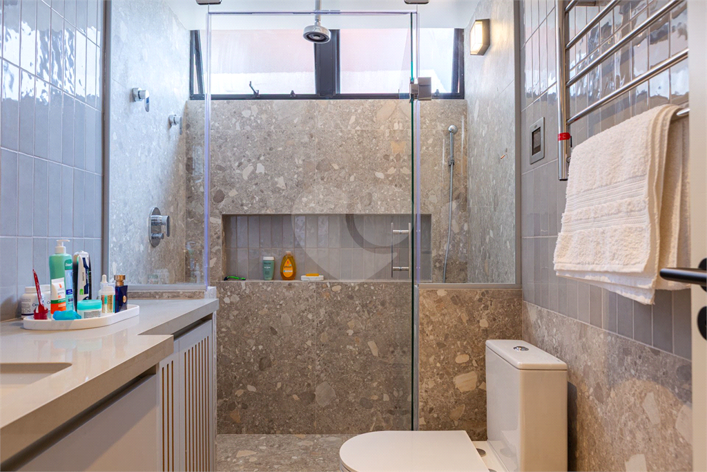 APTO 2 QUARTOS + 1 VAGA -  JARDIM PAULISTA - REFORMADO