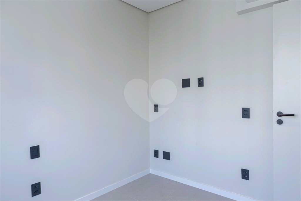 APTO 2 QUARTOS + 1 VAGA -  JARDIM PAULISTA - REFORMADO