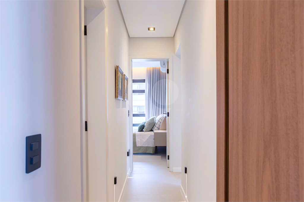 APTO 2 QUARTOS + 1 VAGA -  JARDIM PAULISTA - REFORMADO