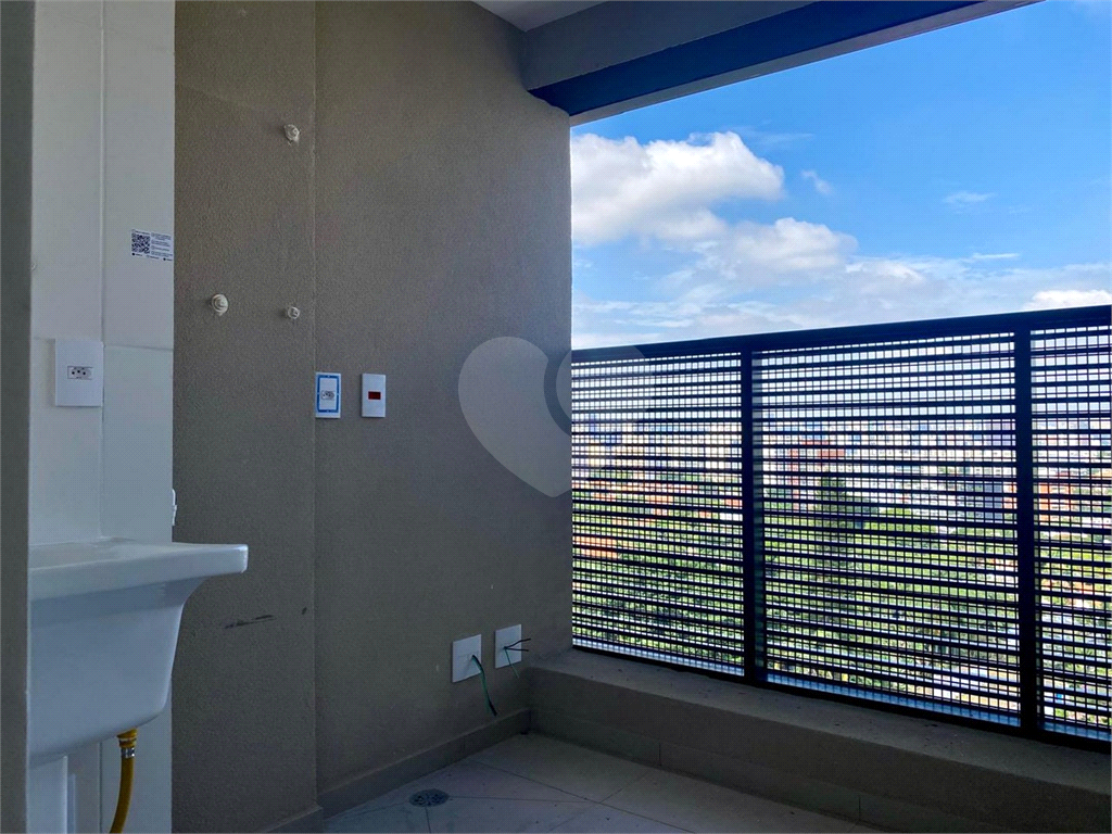 APARTAMENTO em PINHEIROS