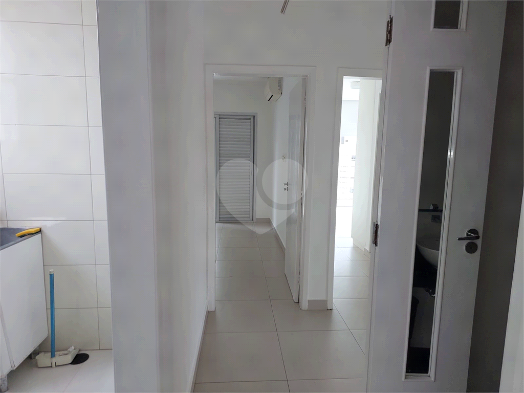 APARTAMENTO em MOEMA
