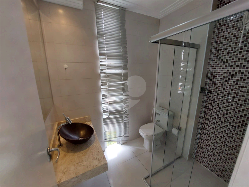 APARTAMENTO em MOEMA