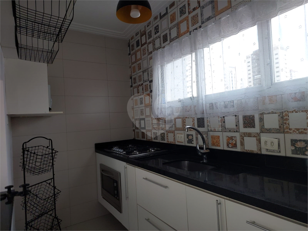 APARTAMENTO em MOEMA