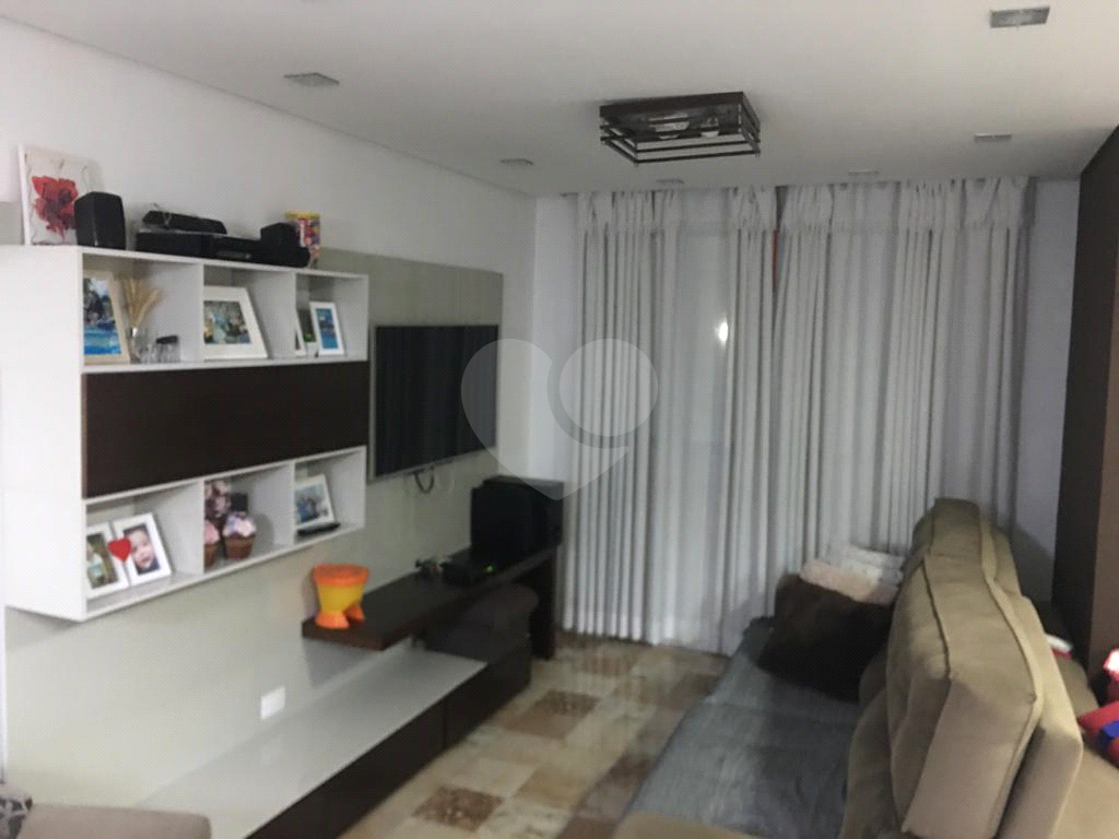 Casa de Condomínio à venda com 3 quartos, 110m² - Foto 1