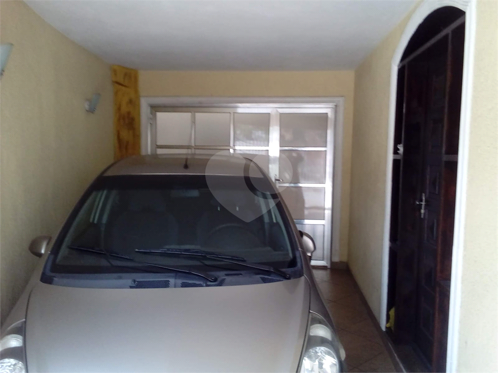 Sobrado a venda em Guarulhos