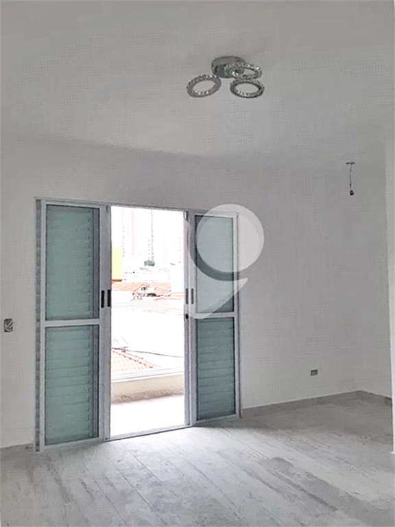 Sobrado à venda com 3 quartos, 219m² - Foto 14