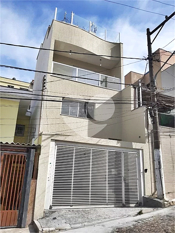 Sobrado à venda com 3 quartos, 219m² - Foto 2