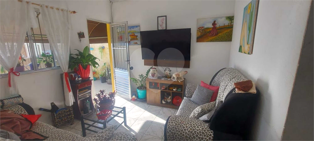 Casa à venda com 3 quartos, 89m² - Foto 3