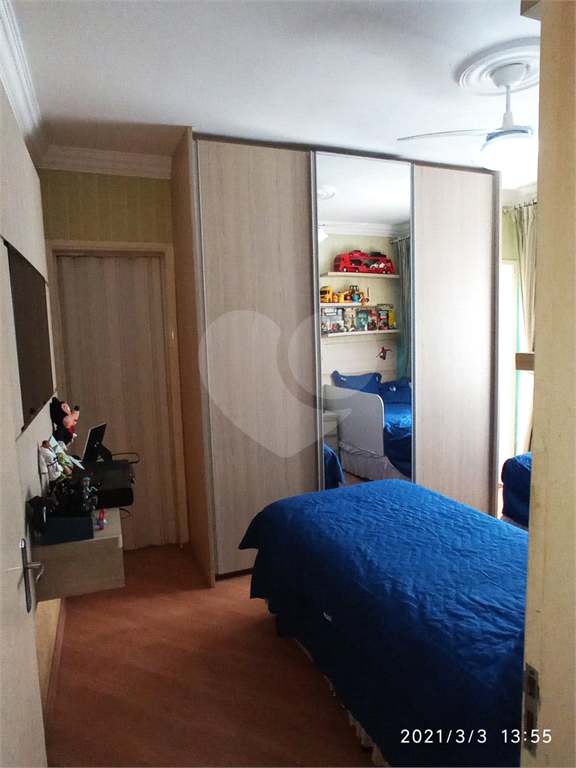 Sobrado todo reformado em Osasco, ótimo local no bairro Munhoz Júnior, 130m², 1 suíte, 2 vagas 