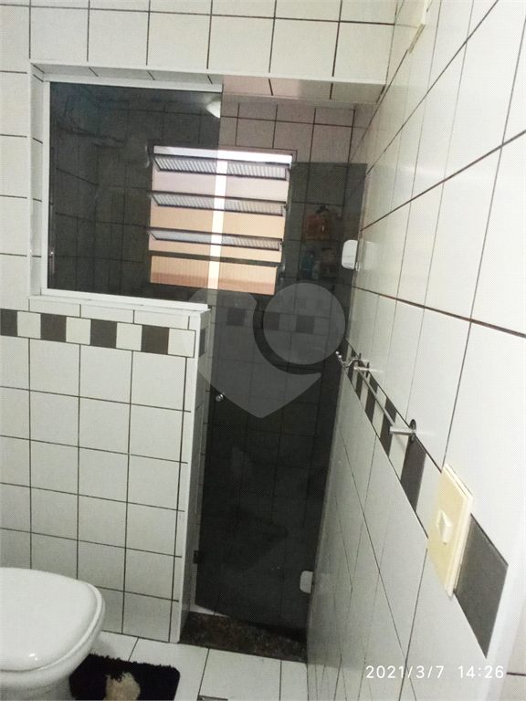 Sobrado todo reformado em Osasco, ótimo local no bairro Munhoz Júnior, 130m², 1 suíte, 2 vagas 