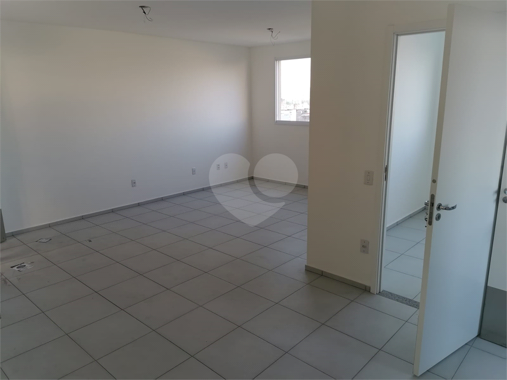 APARTAMENTO em BOM RETIRO