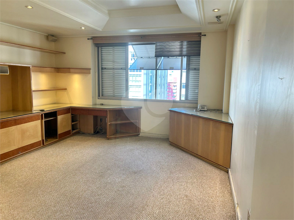 Reformado, 212 4 dorms, ste, 2 vagas